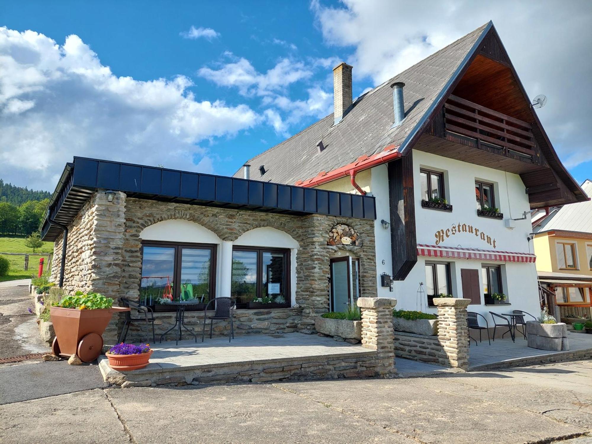 Penzion Slupecna Lipno nad Vltavou Esterno foto